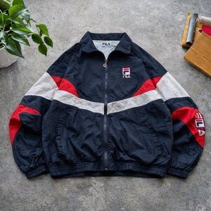 Vintage 90s Fila Men's Black and Red Winbreaker Jacket